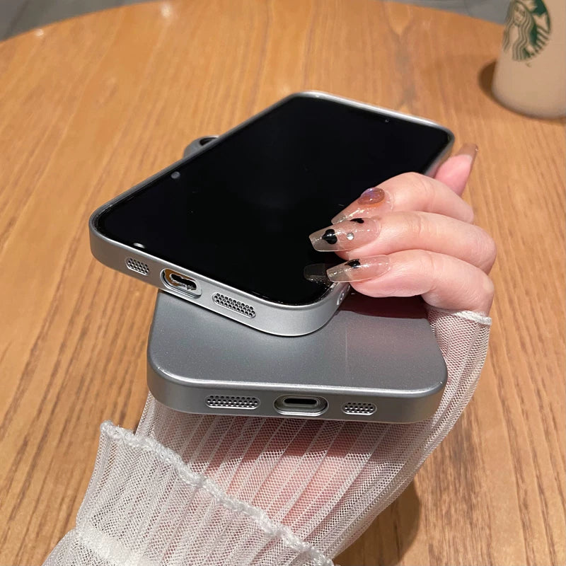 自帶鏡頭膜蘋果14promax手機殼iphone13超薄磨砂12pro高級感17硬殼11新款女15簡約純色16男防摔套air銀色適用